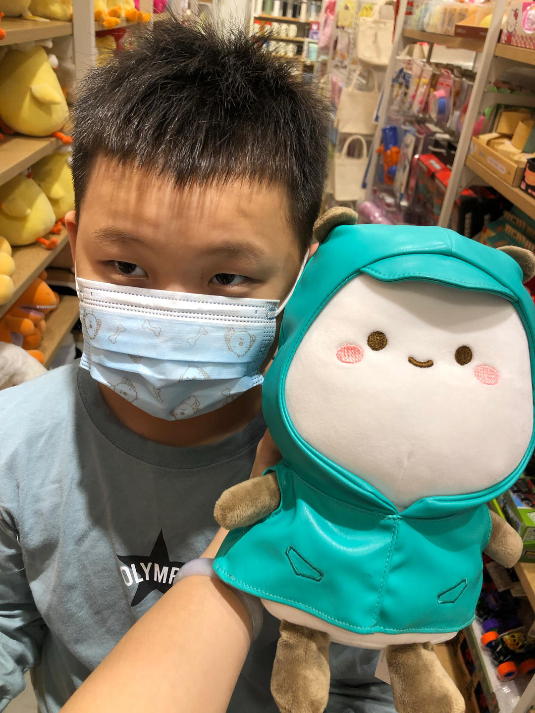 端履门清爽的奶糖