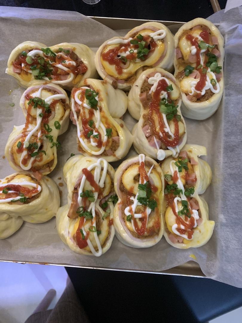 爱做烘培的泡妈做的软到没朋友的芝士面包(波兰种加汤种)