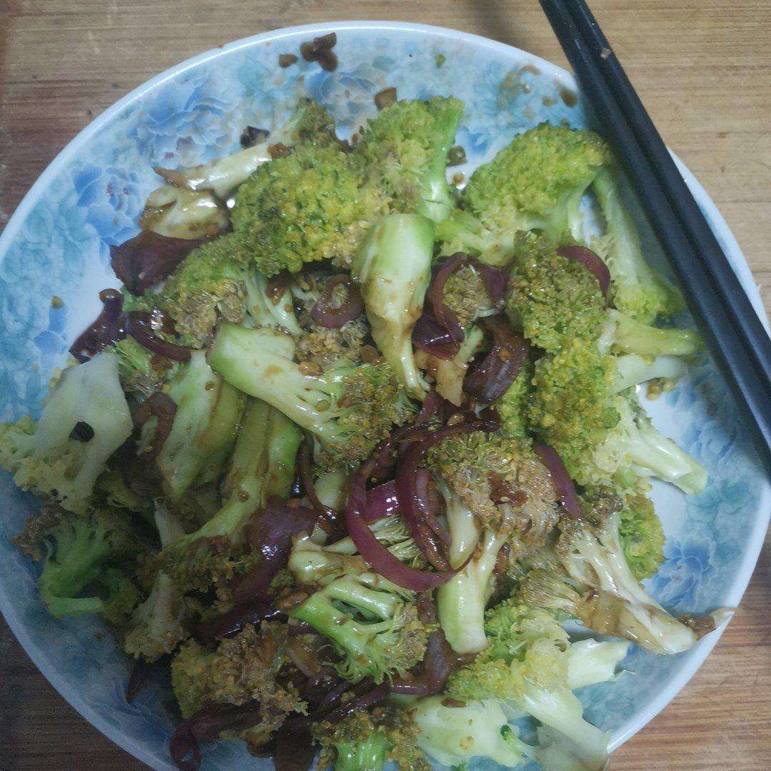 洋葱蒜蓉西兰花