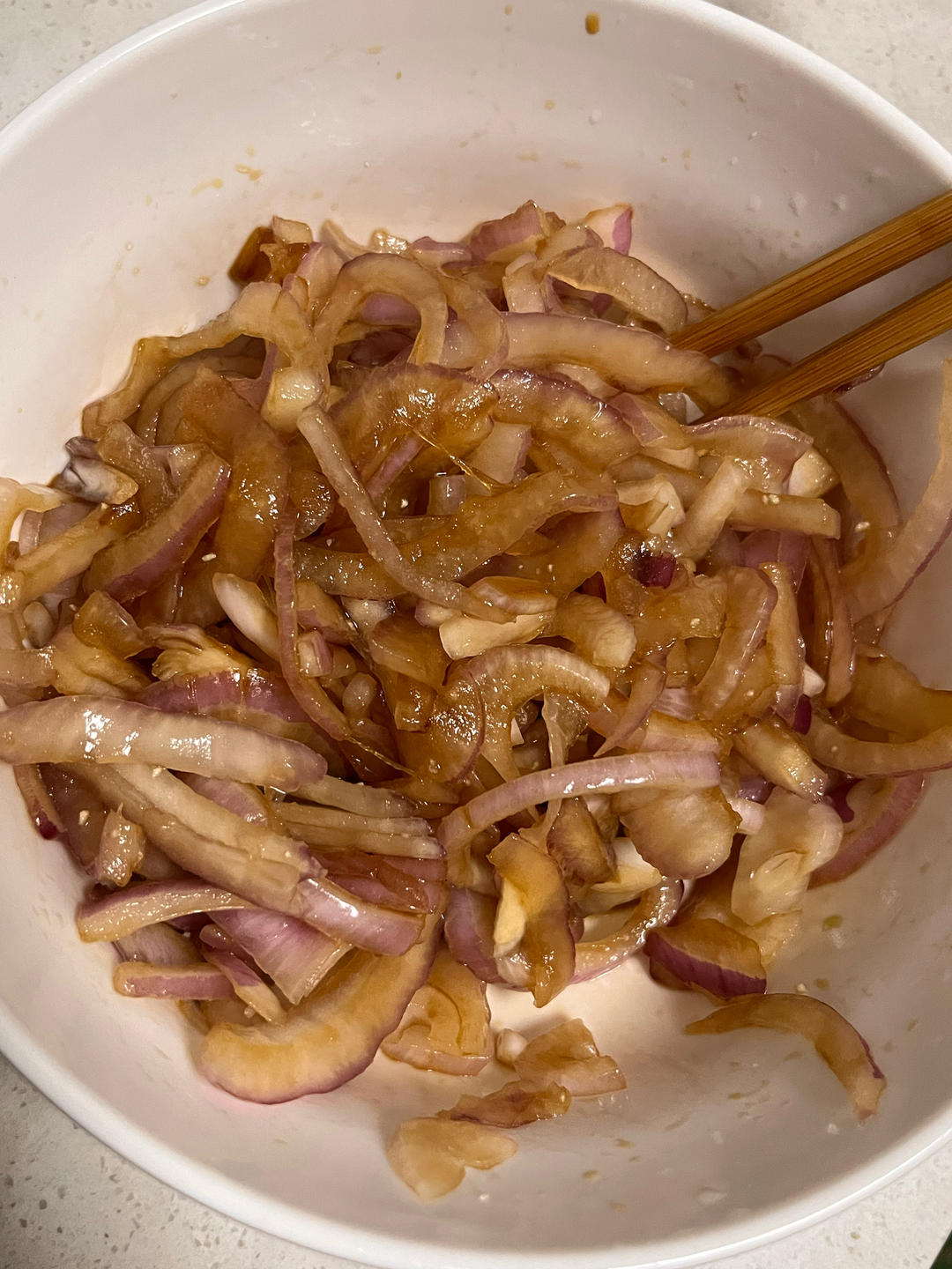 凉拌洋葱（简单美味）