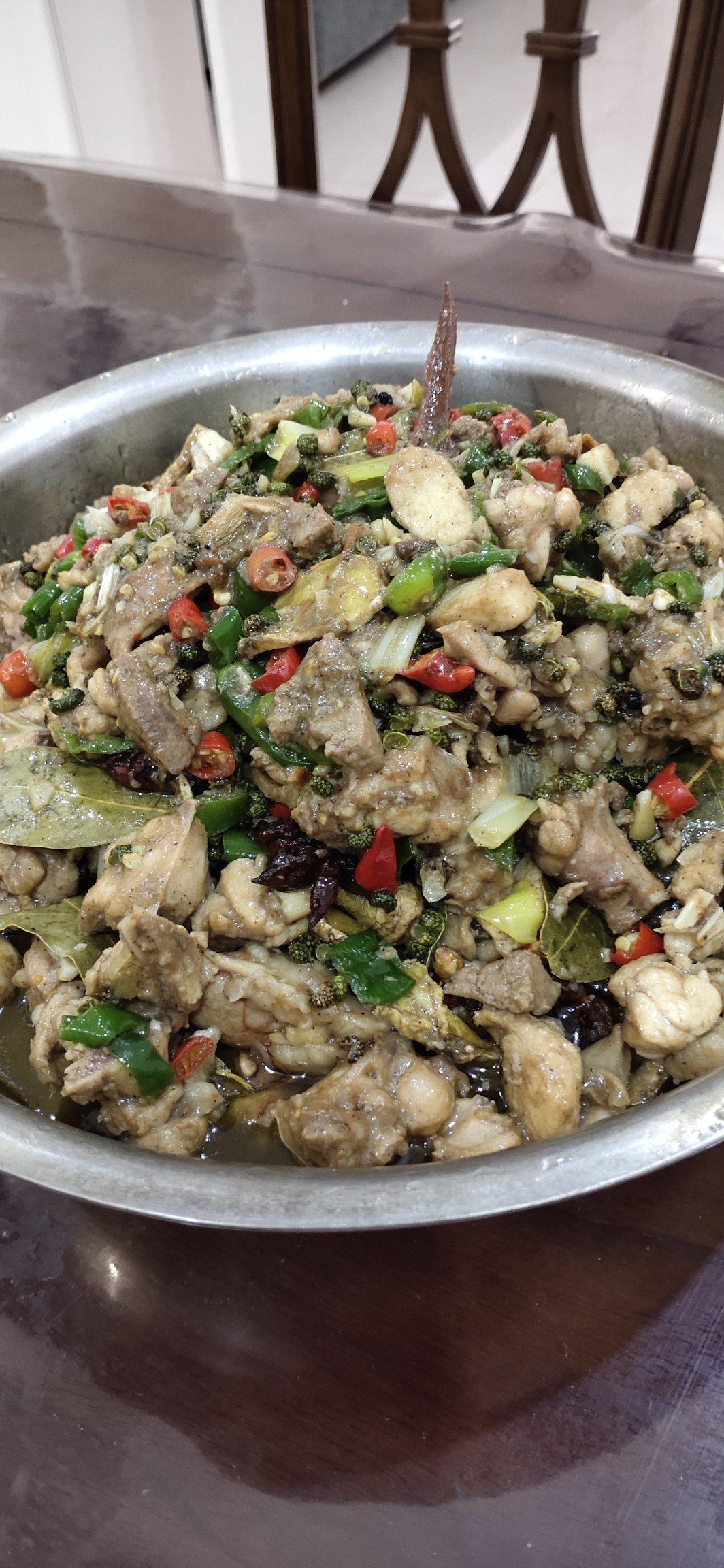 双椒兔丁（重口味江湖菜）