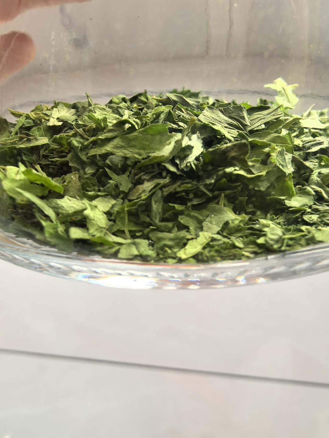 超香！用芹菜叶子 自制欧芹碎（香料调料）