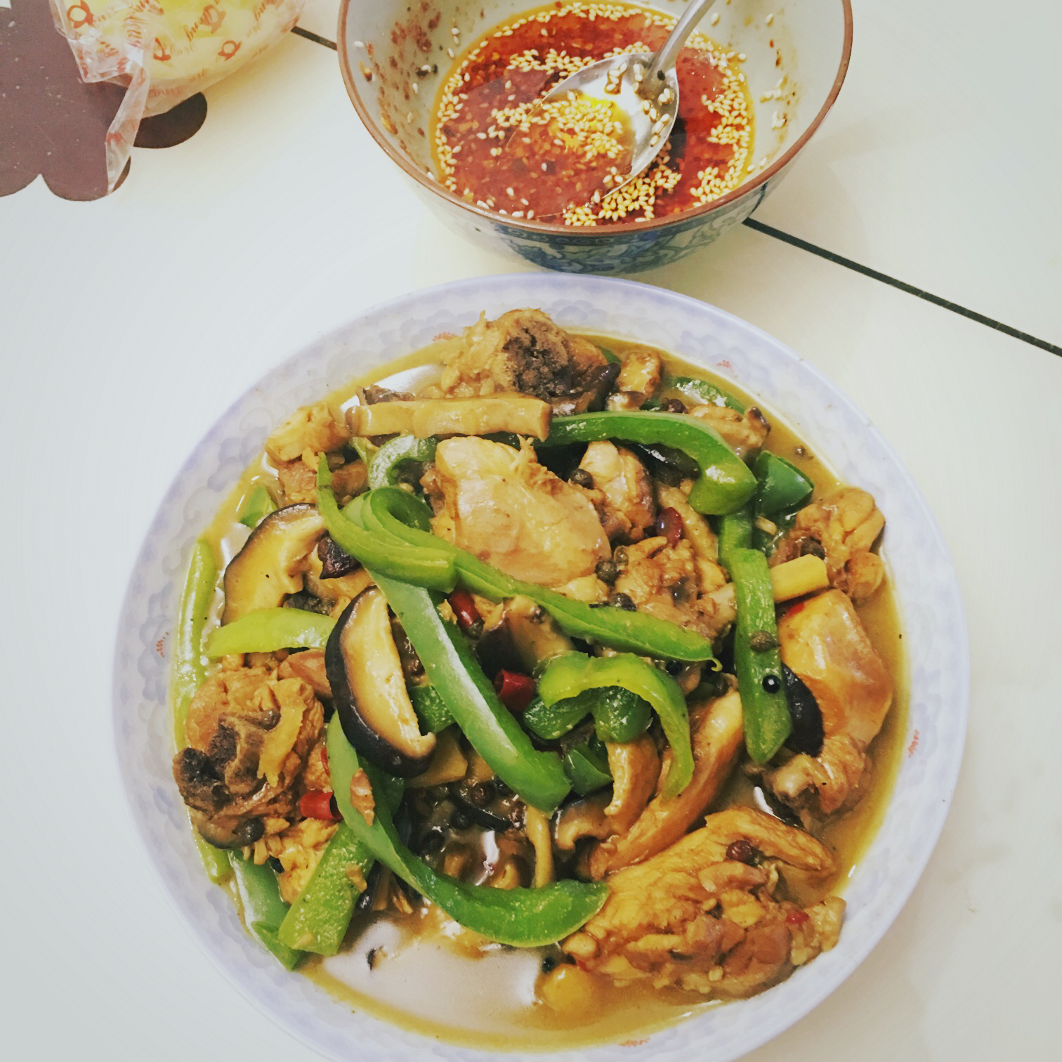 秒杀饭馆味道的【黄焖鸡米饭】