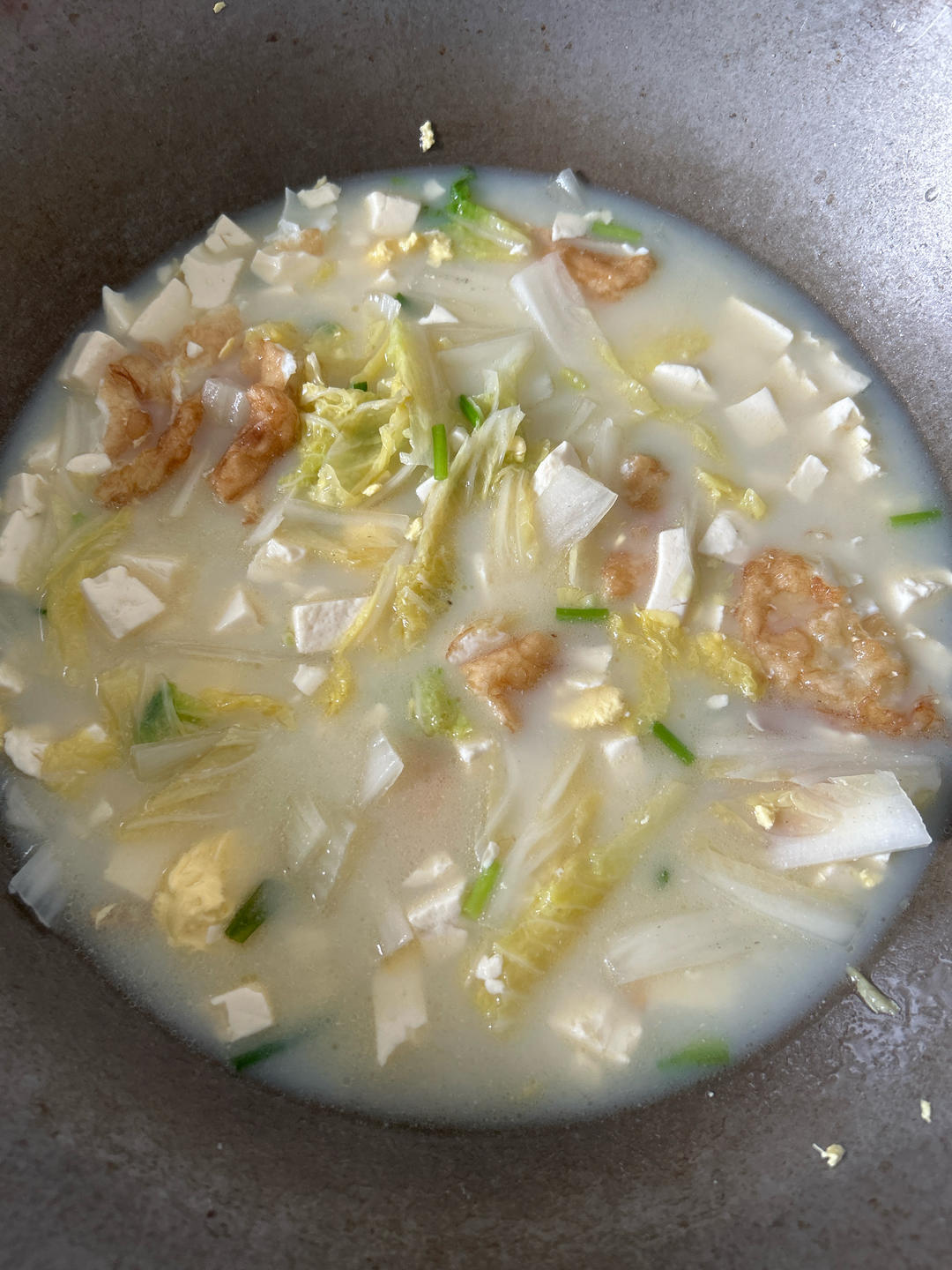 好喝的清淡鸡蛋白菜豆腐汤