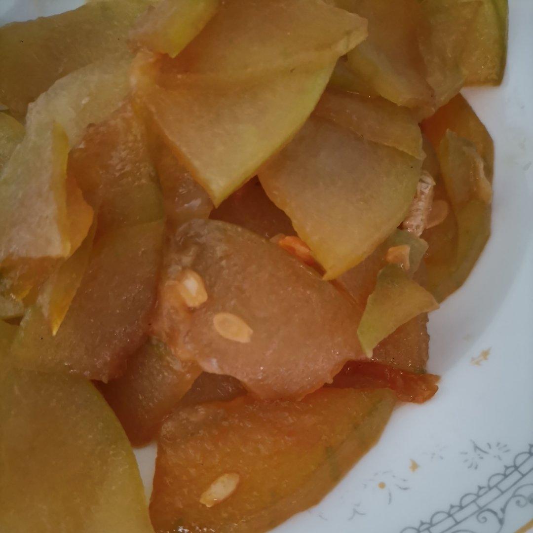 红烧冬瓜最完美做法，不加一滴水，瞬间秒杀红烧肉