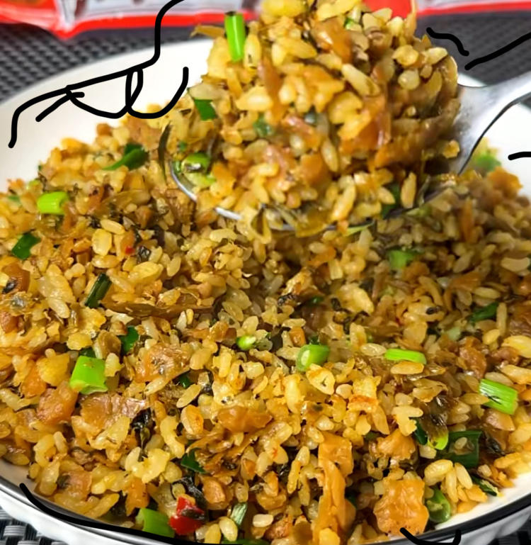 外婆菜炒饭