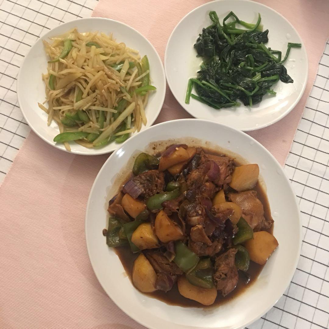 新疆大盘鸡
