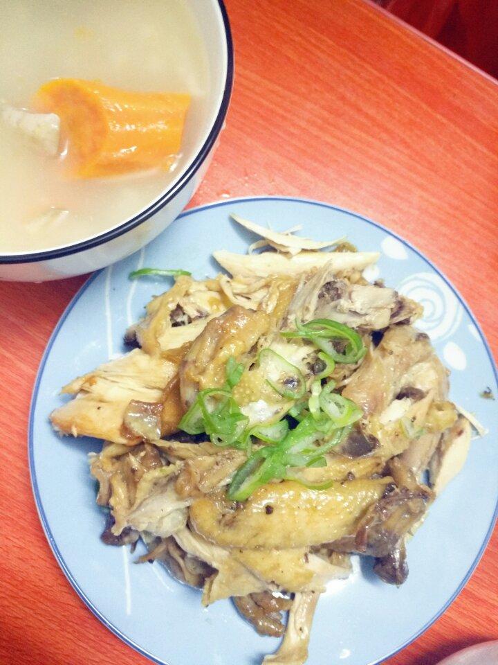电饭锅简易版：盐焗手撕鸡
