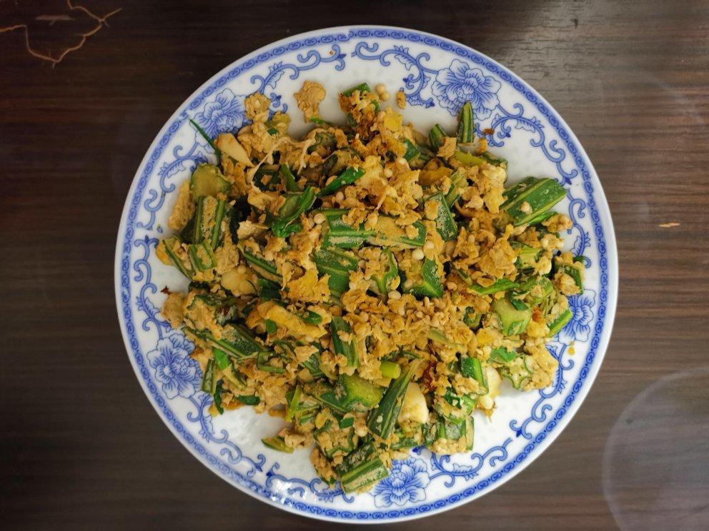 秋葵炒鸡蛋