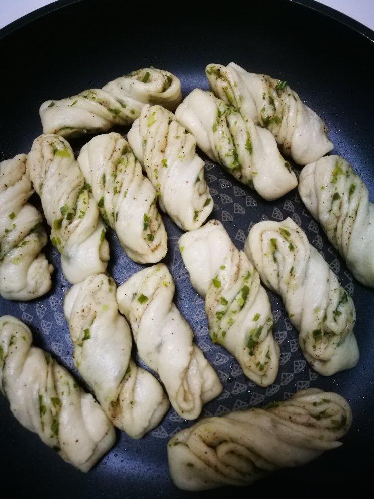 一定要做！—煎卷子【生煎花卷】