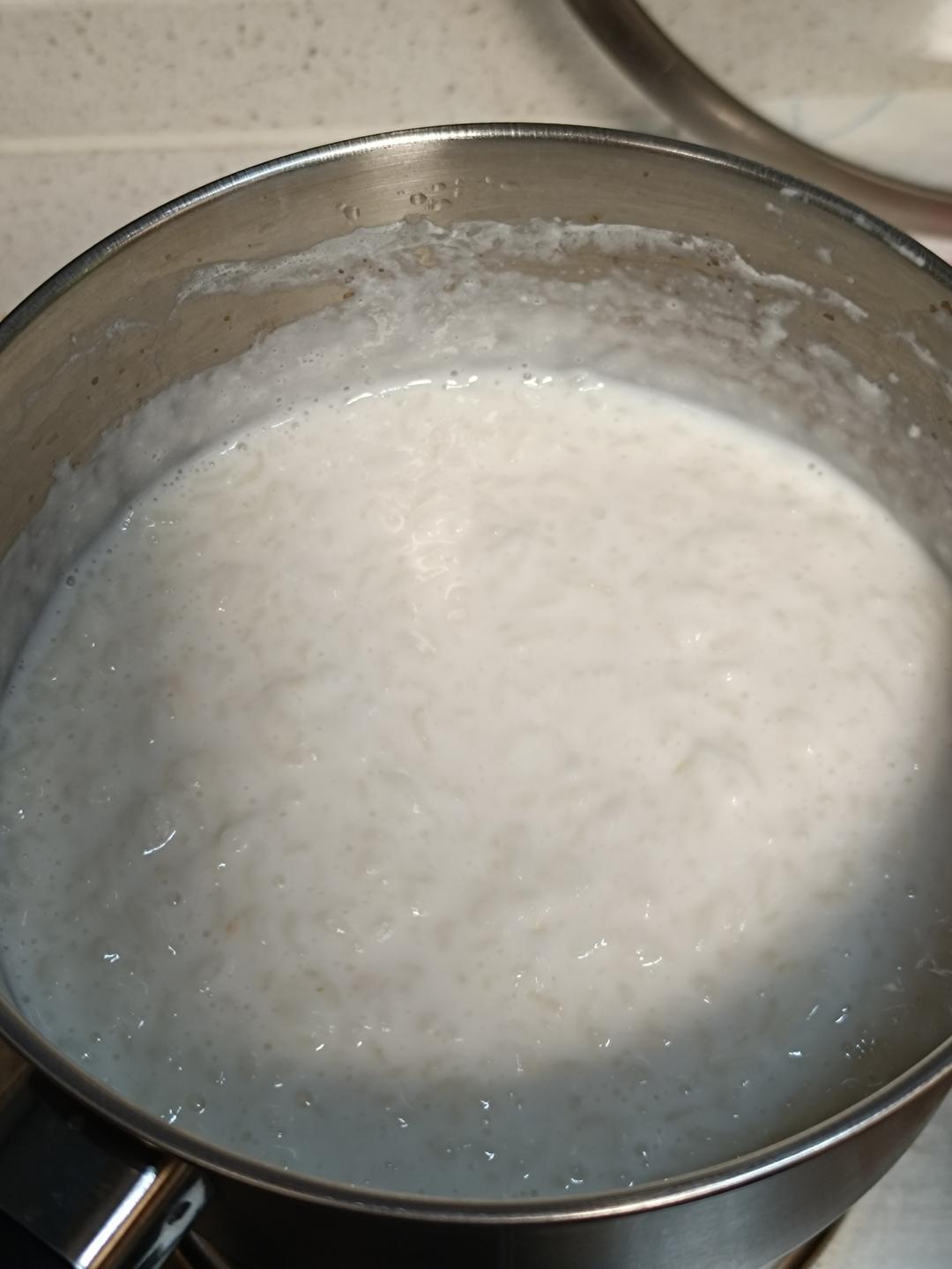 生牛乳米布丁