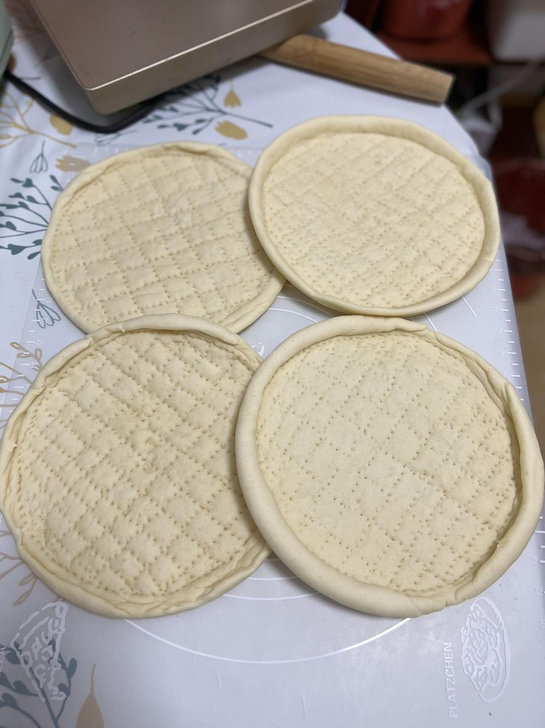 8寸披萨饼皮做法（🉑️厚🉑️薄，🉑️脆🉑️软）4张