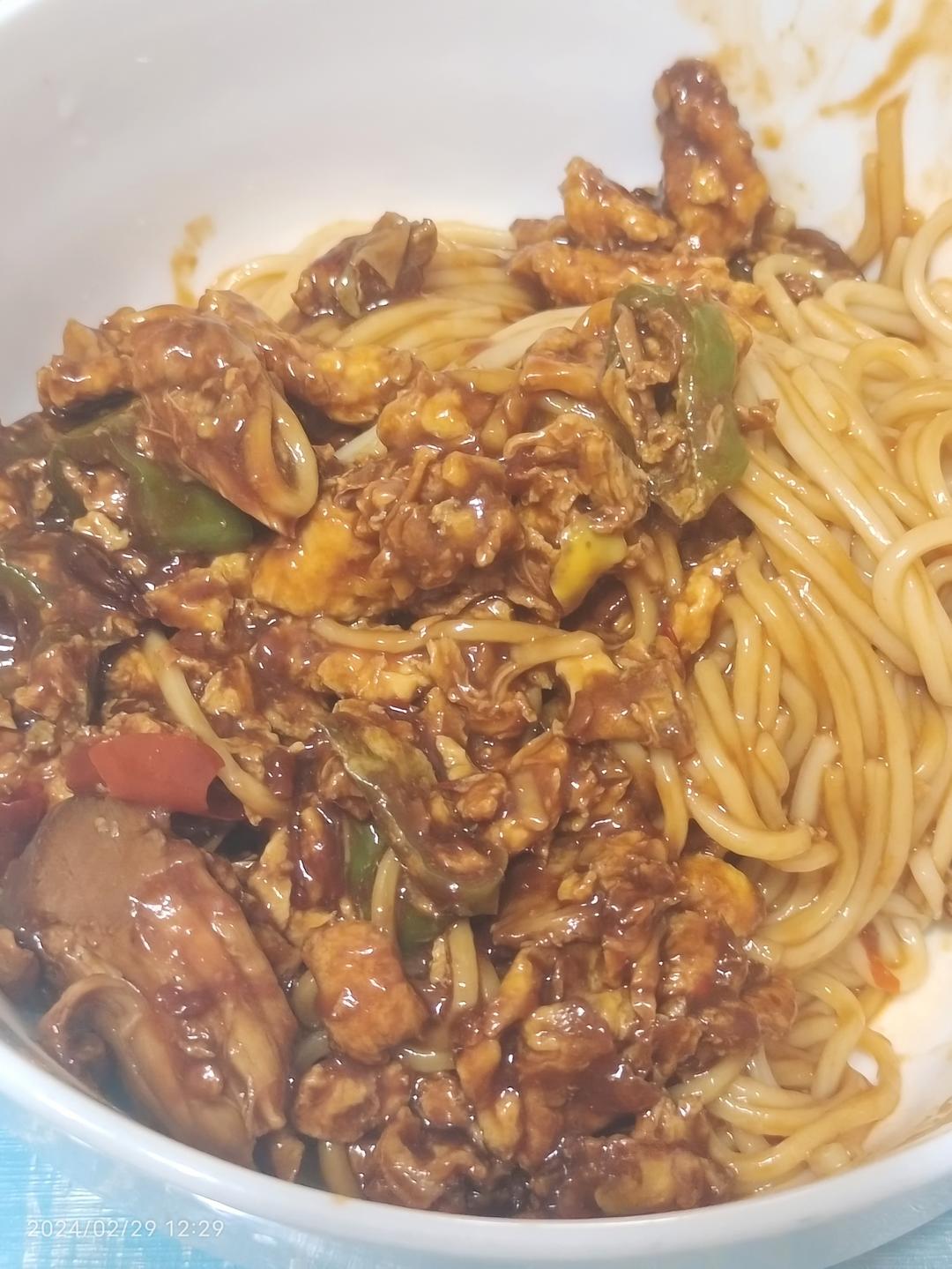 超简单鸡蛋酱拌面