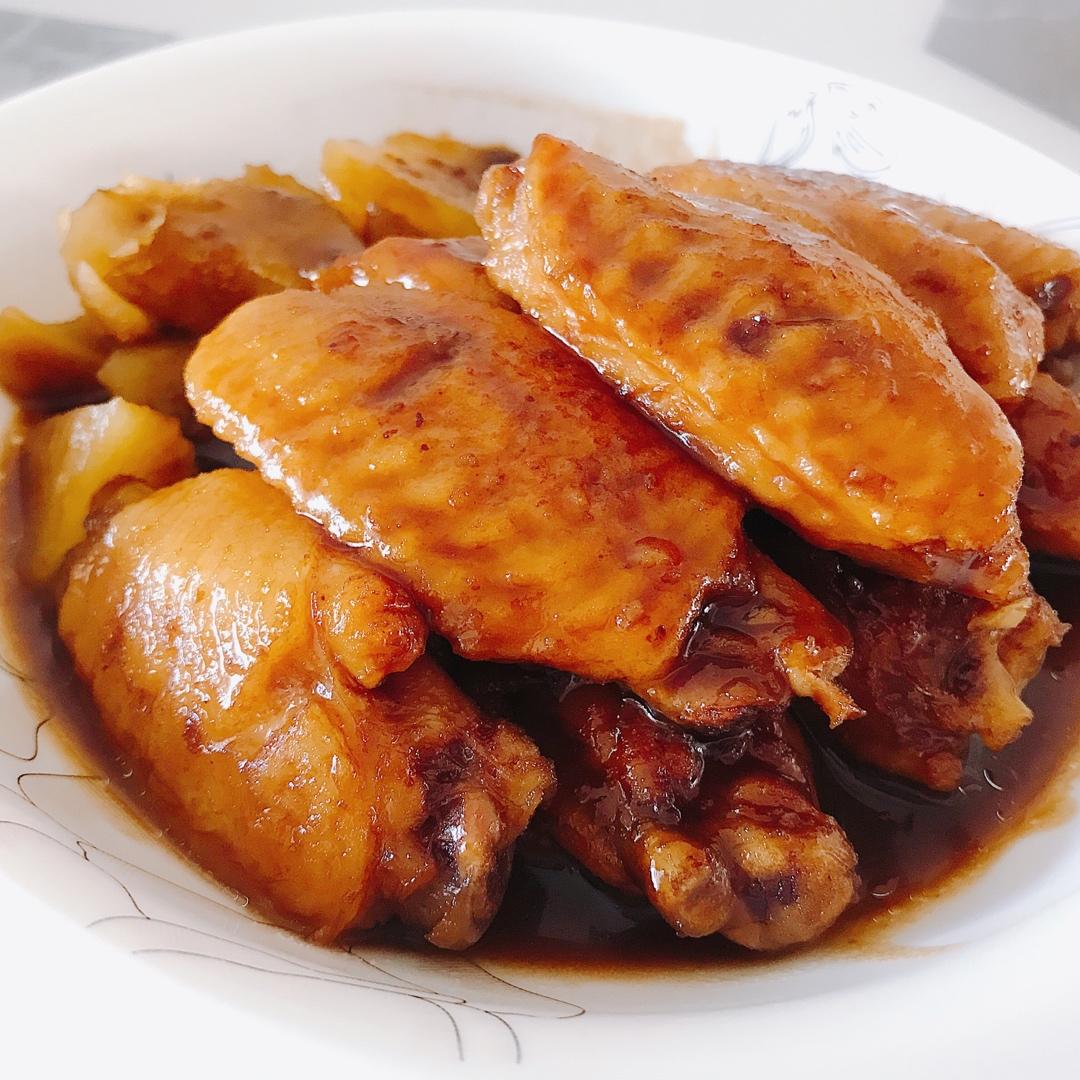 厨师长教你：“可乐鸡翅”的家常做法，味道鲜嫩可口，先收藏起来
