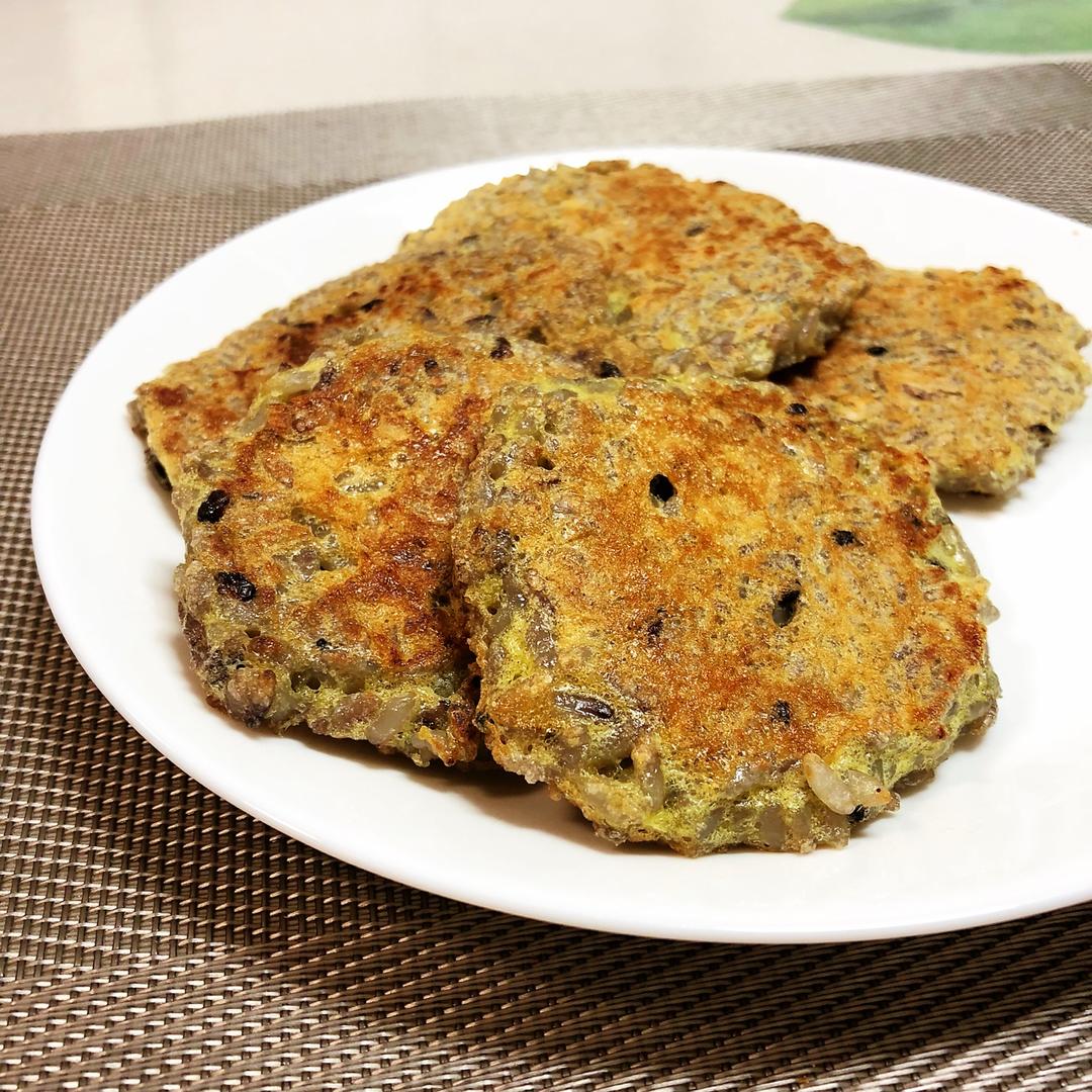 鸡蛋米饭饼