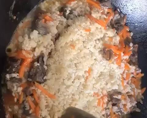 🍚新疆手抓饭🥕的做法 步骤7