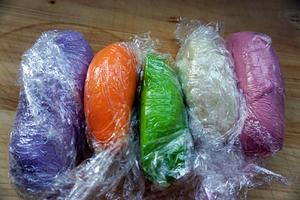 荠菜水饺～彩色、彩虹（高压锅版）的做法 步骤24