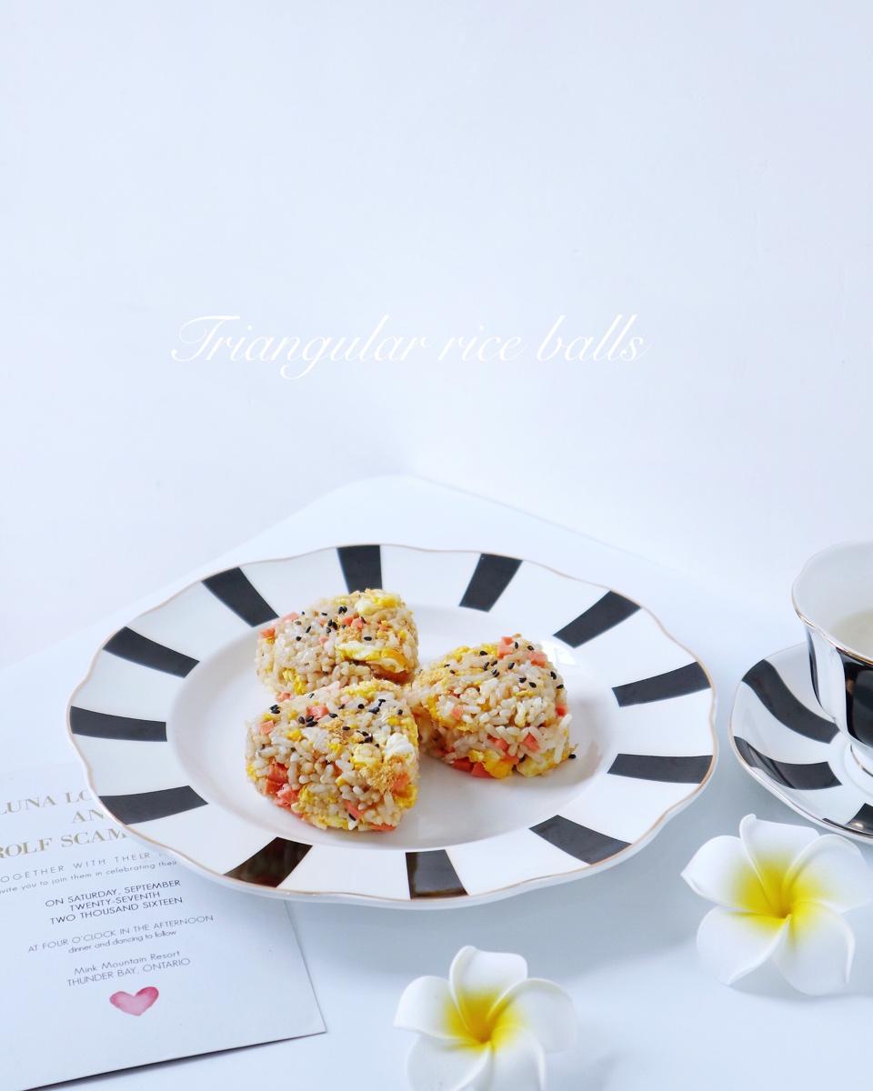 小盆友超爱的肉松饭团子
