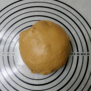 红糖核桃面包的做法 步骤4