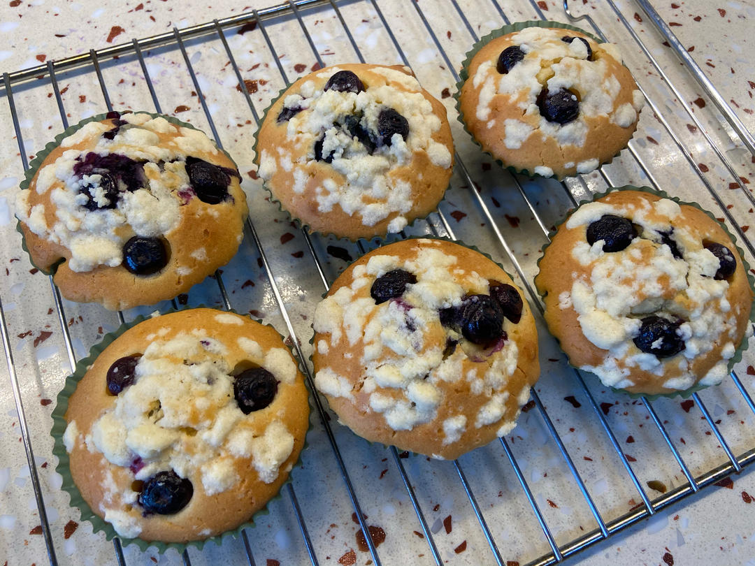 会爆浆的蓝莓玛芬蛋糕