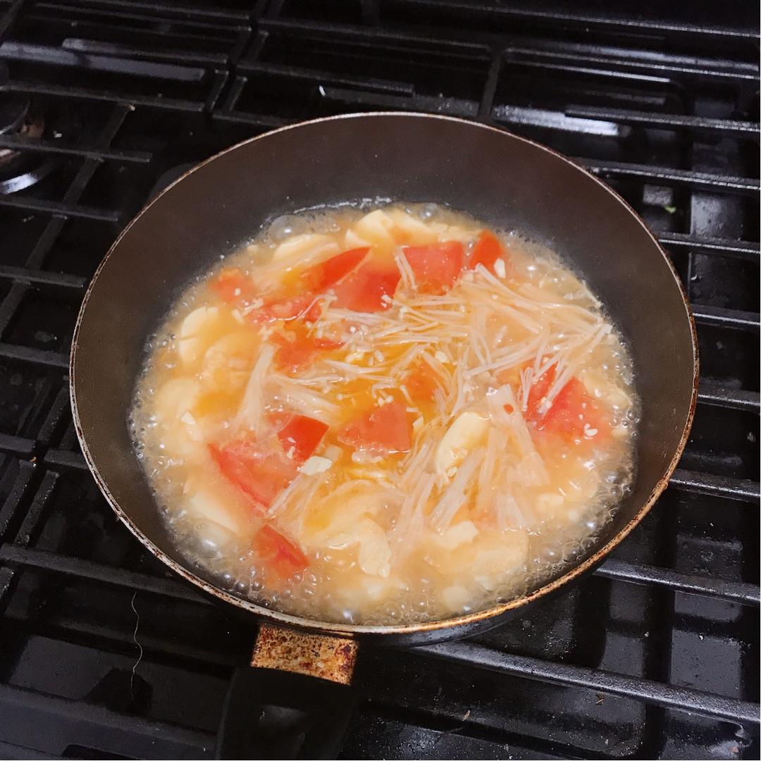 番茄金针菇日本豆腐