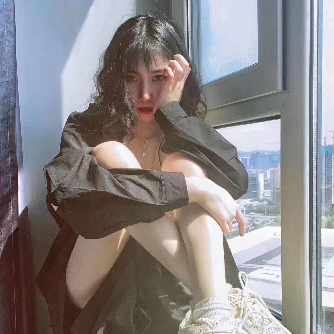 吃瘦的梅小西