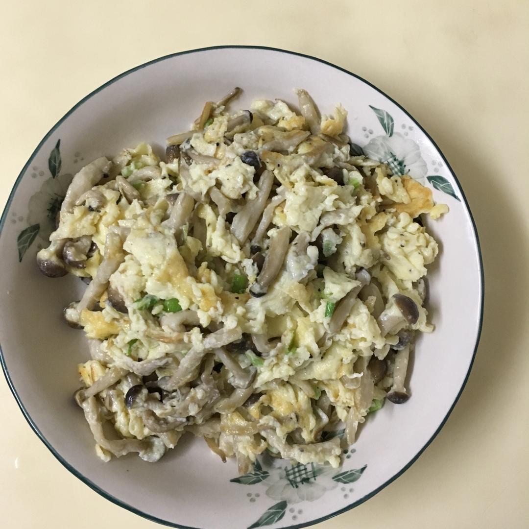 蟹味菇滑蛋