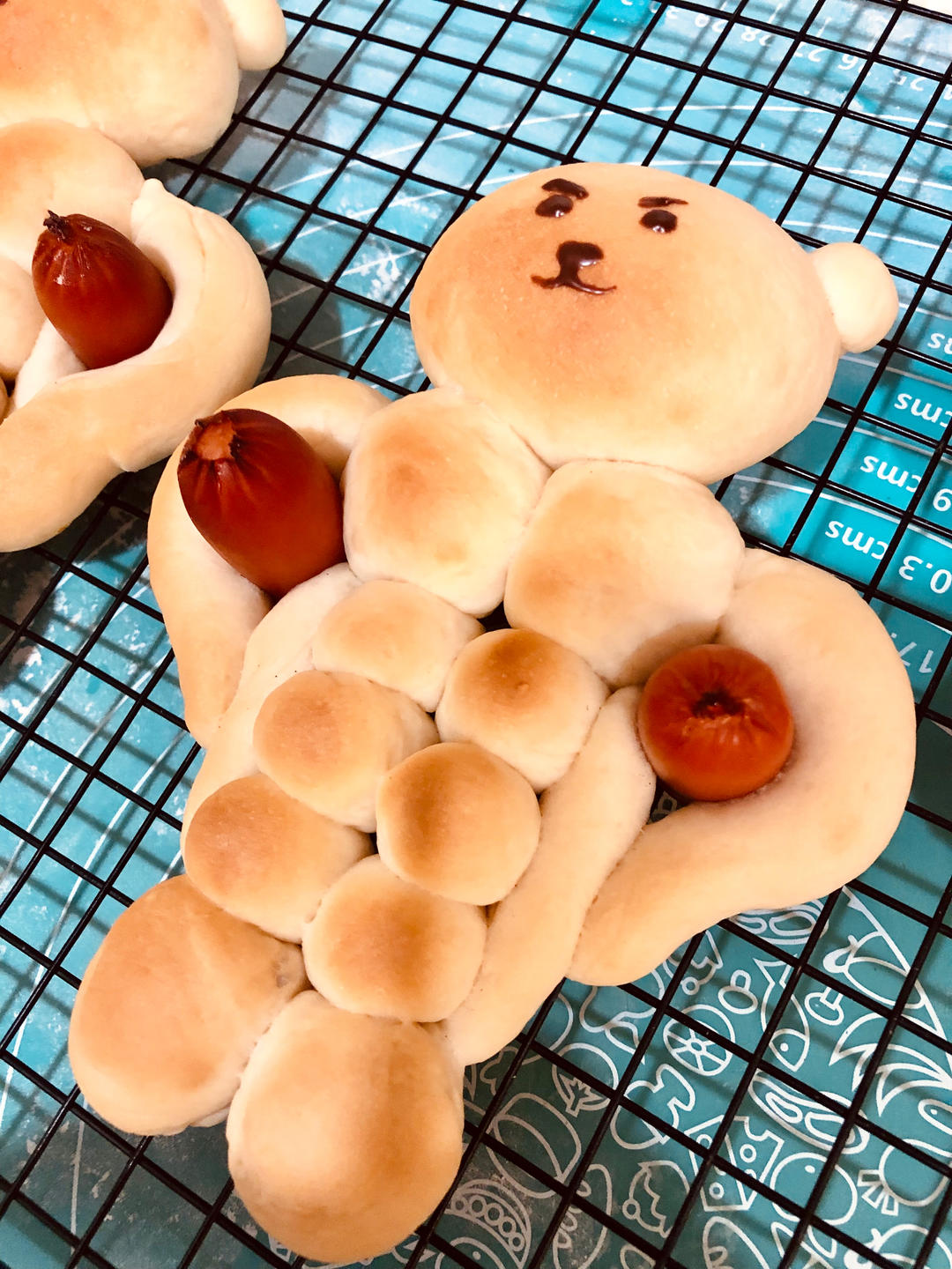 肌肉熊面包