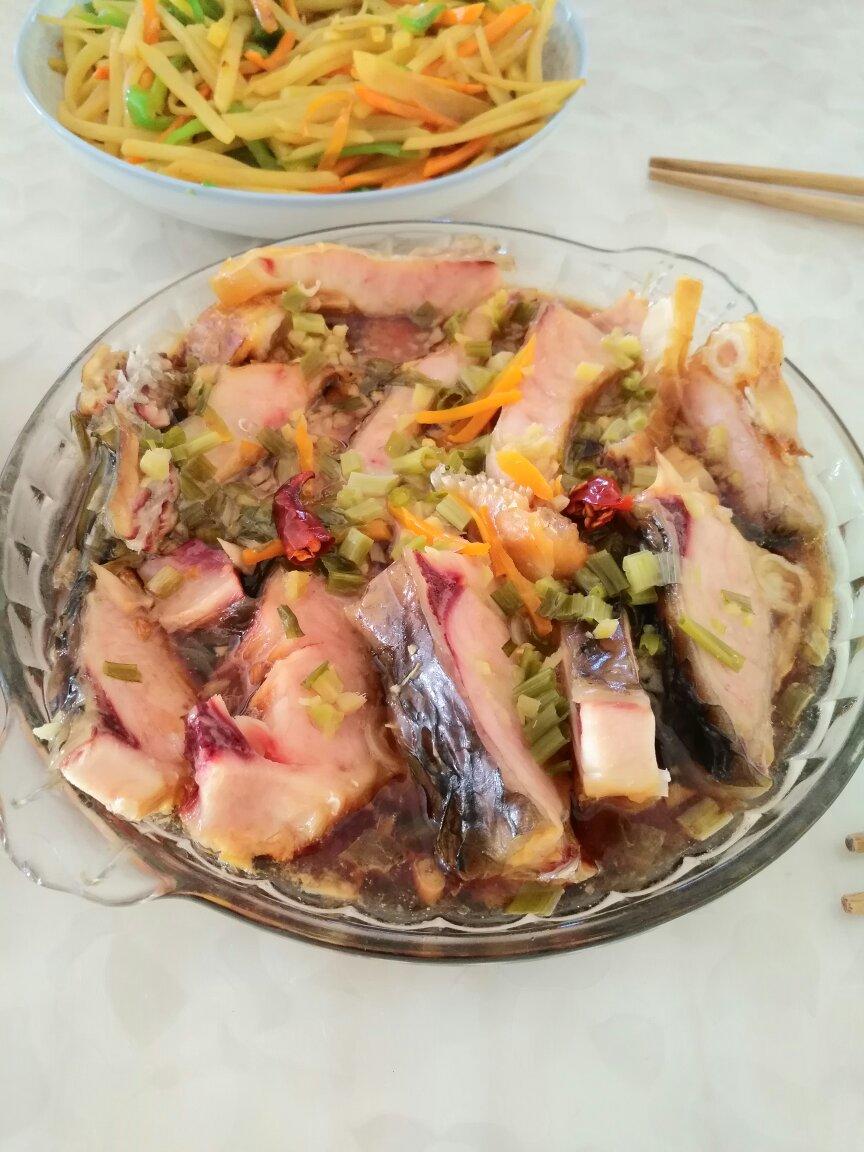 清新百合1029做的清蒸咸鱼