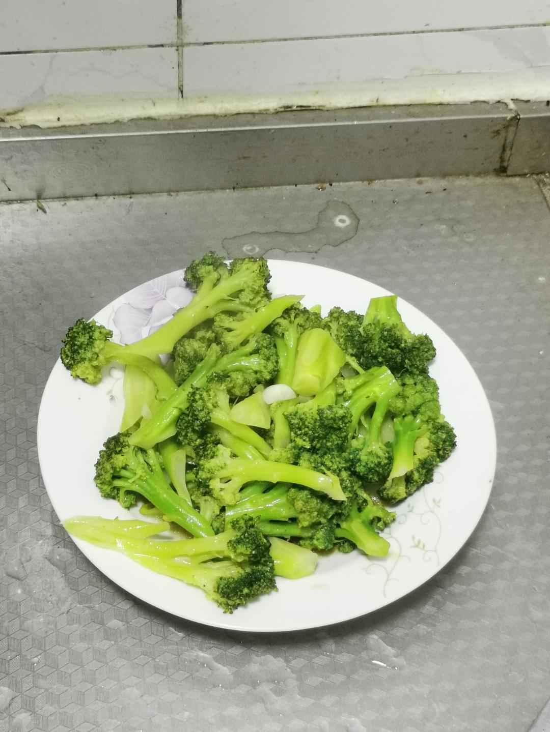 娃爱吃的清炒西兰花🥦