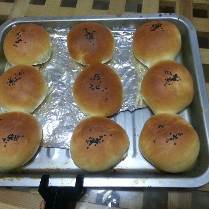 手撕千层肉松面包