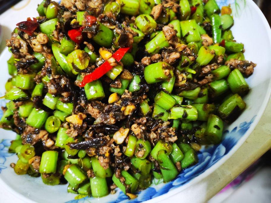 77敏儿做的肉末橄榄菜炒四季豆/豆角