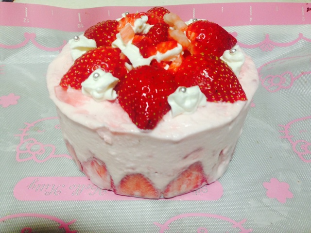 草莓慕斯