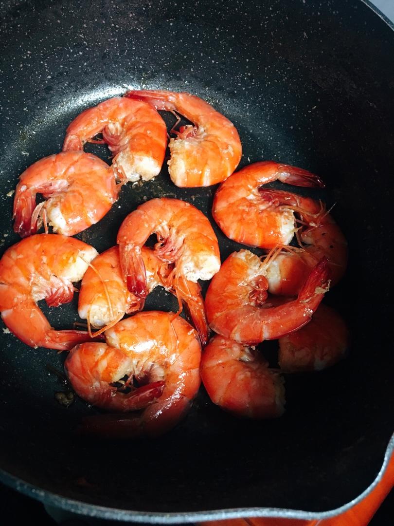 做法简单又好吃的虾