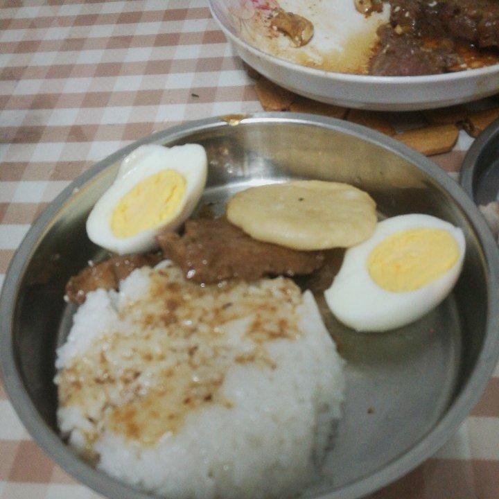 喷香黑椒猪扒饭