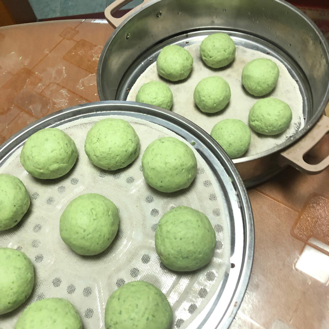 清明必吃的艾草青团