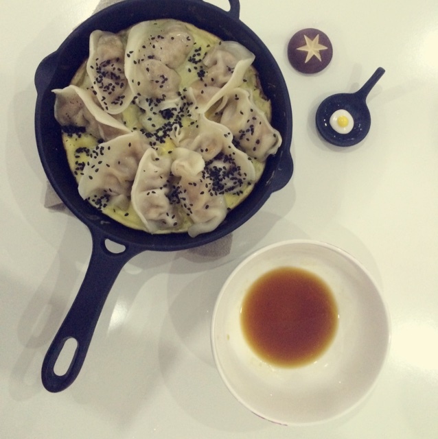 抱蛋煎饺