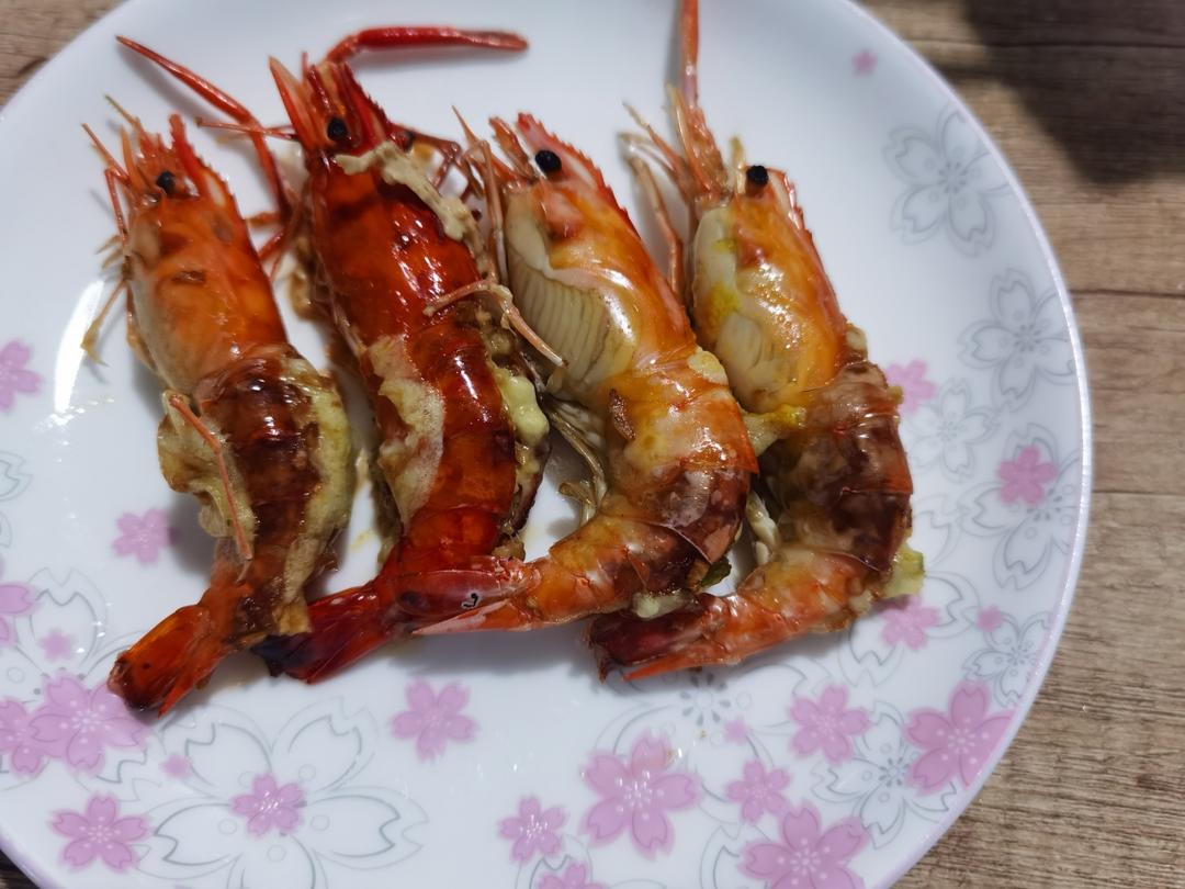 芝士烤虾（蒜蓉）烤大虾（高级！简单！快速）
