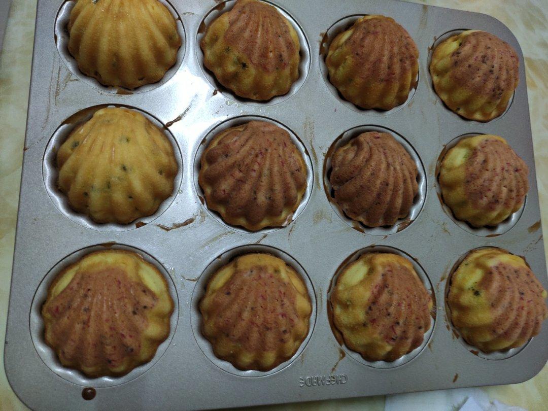 百香果玛德琳蛋糕