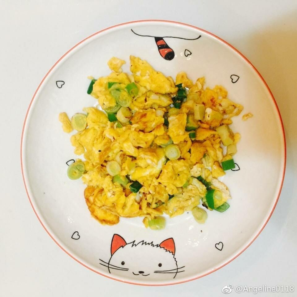 葱花炒鸡蛋