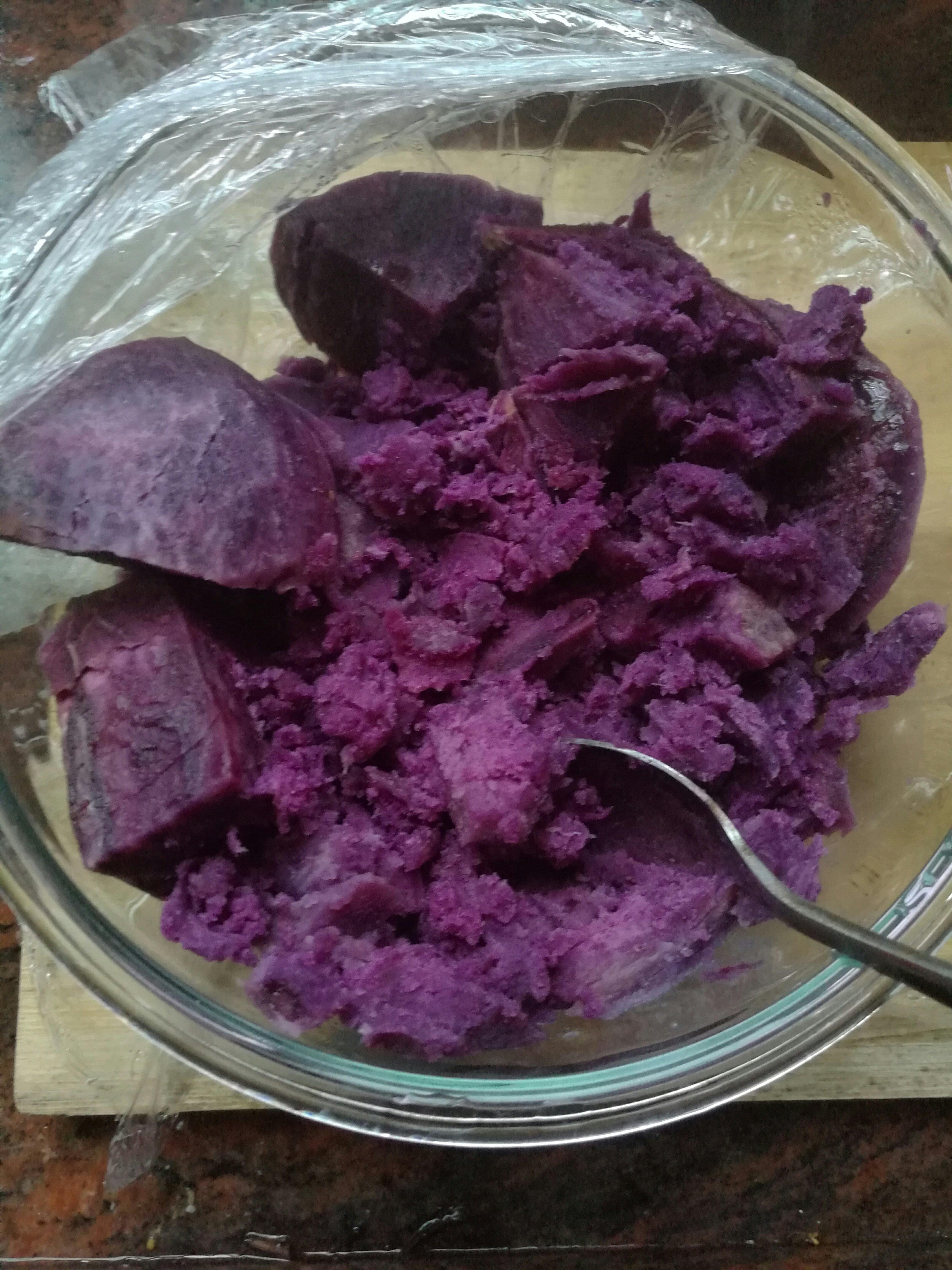 芝士奶香紫薯泥的做法 步骤3