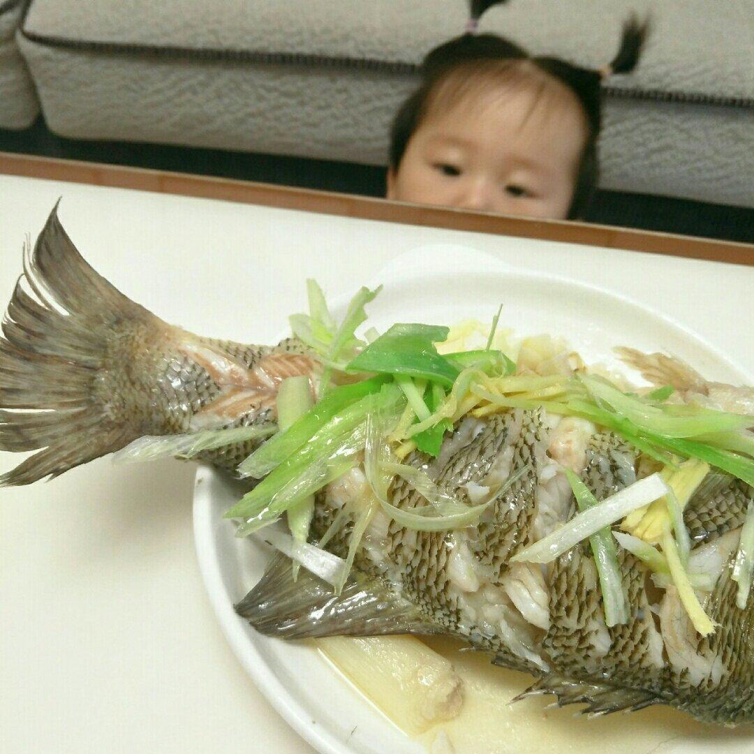 清蒸鲈鱼