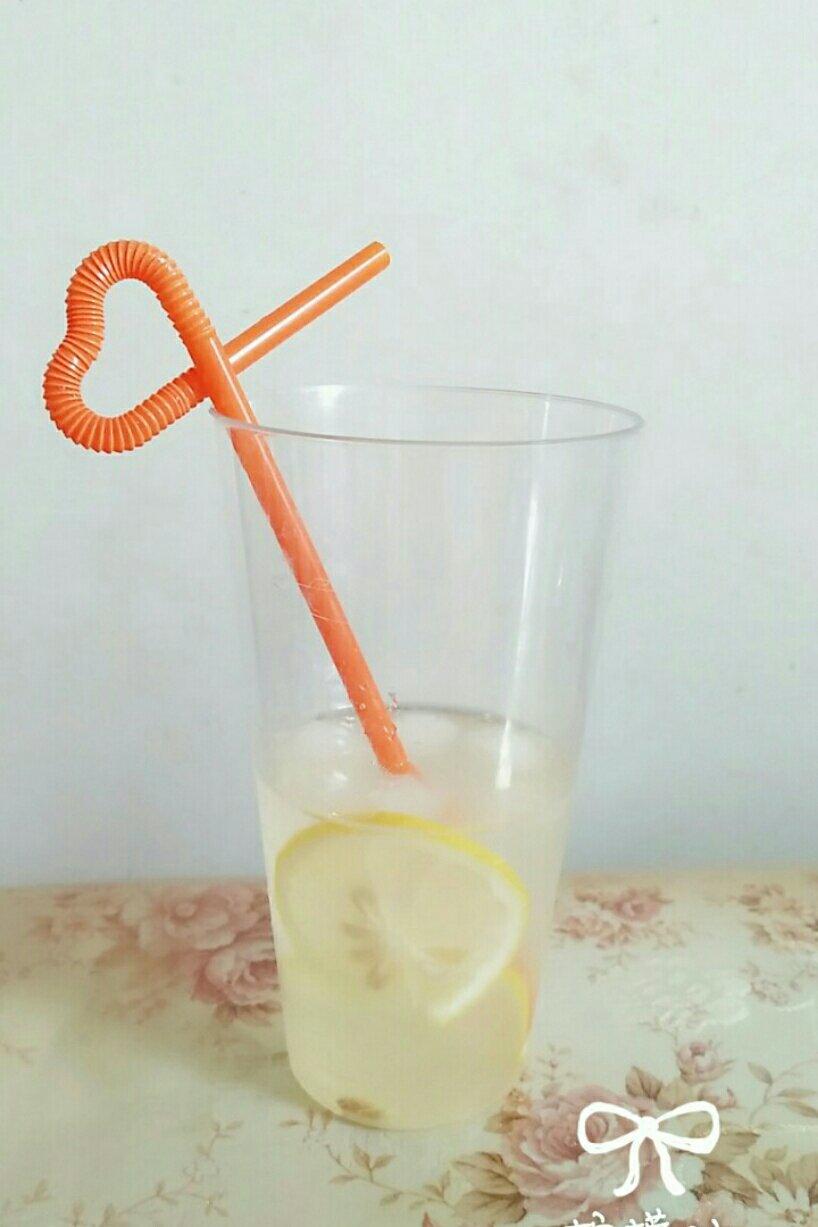 黎殇做的简单柠檬水/lemonade