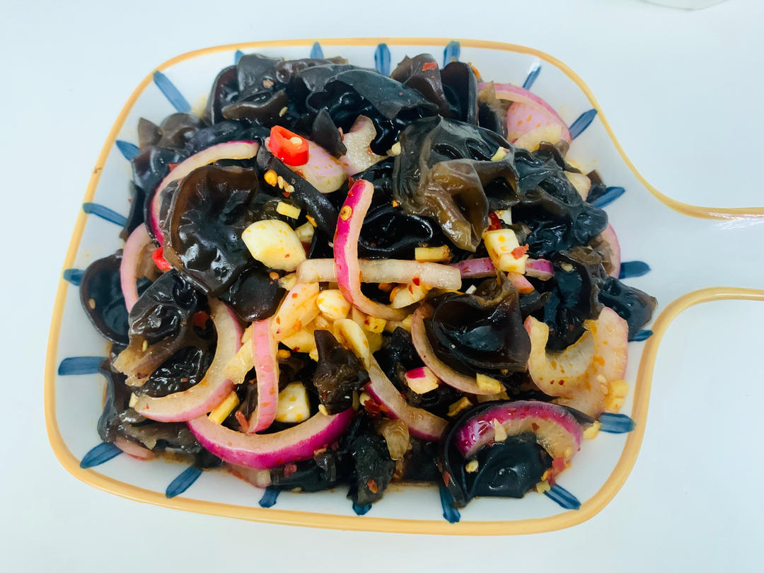 清爽下酒菜——凉拌木耳（芥末口味）