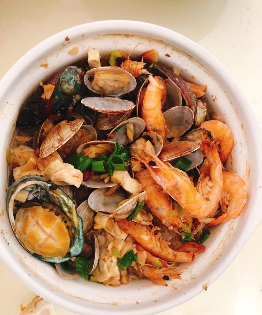 绝啦，秒杀路边摊💥巨好吃的秘汁花甲粉丝煲