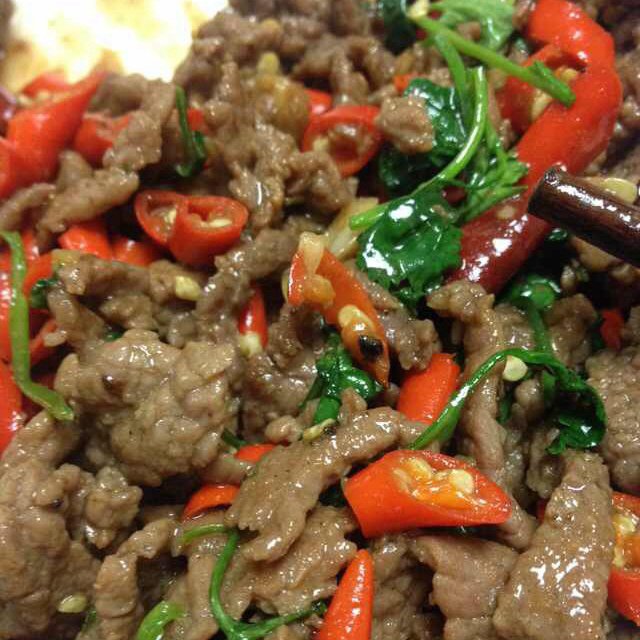 小炒黄牛肉