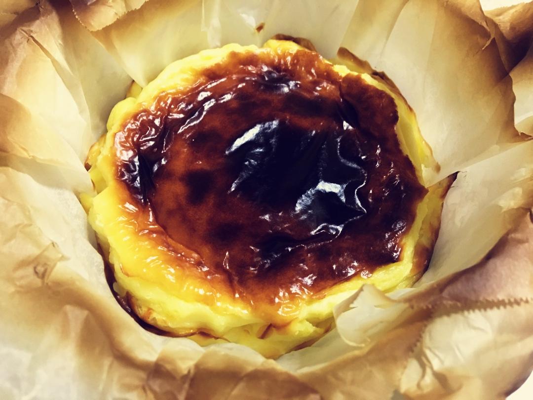正宗巴斯克烧焦芝士蛋糕 Original Basque Burnt Cheesecake