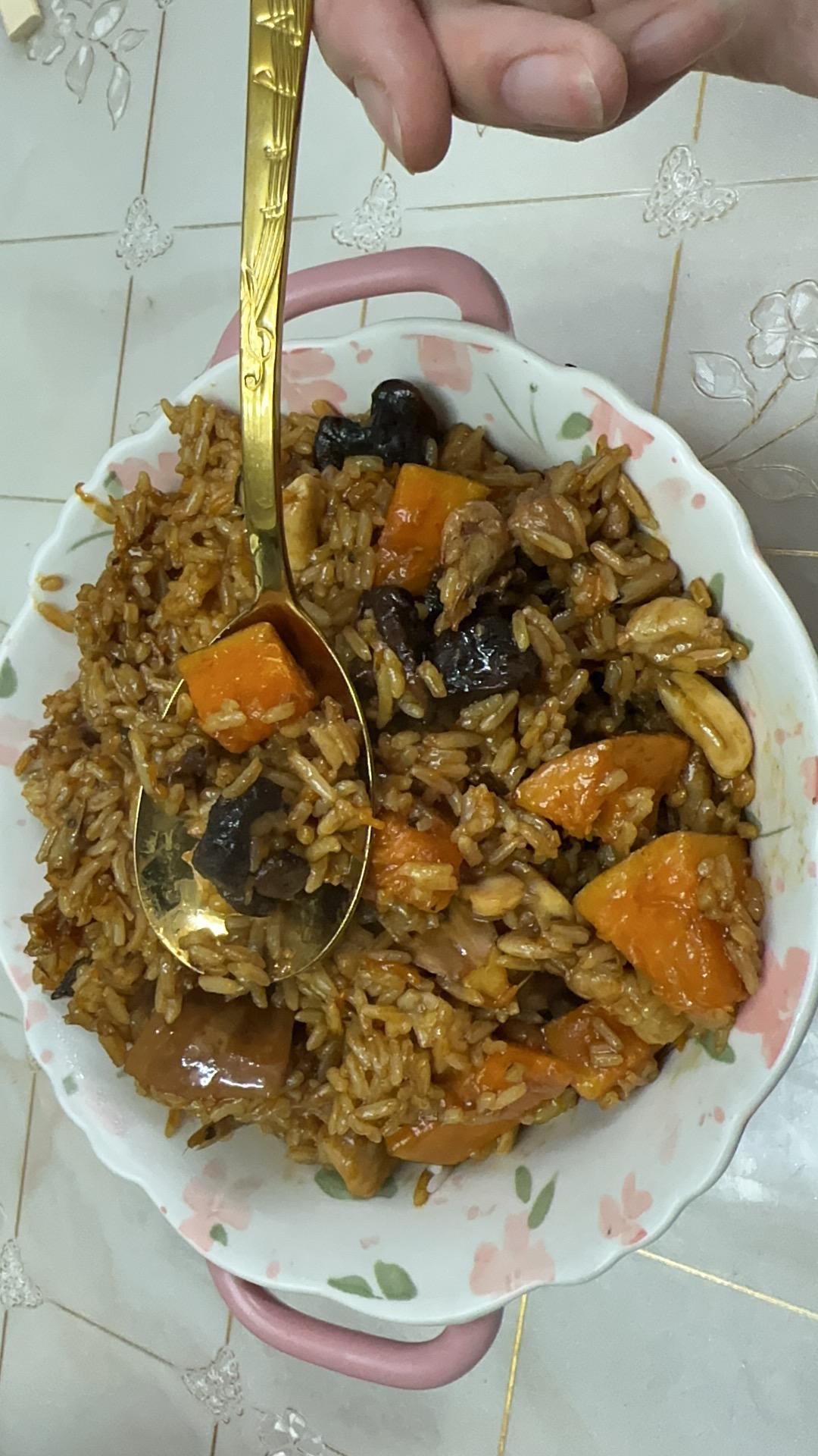 美味到不行的南瓜饭