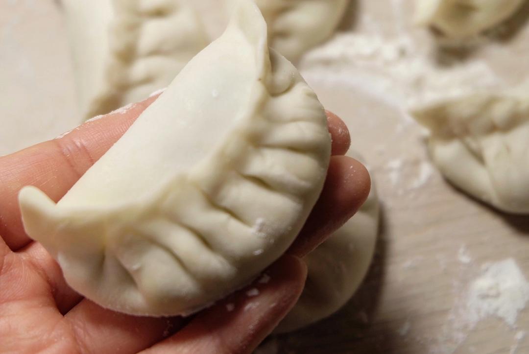 月牙饺子手法包法