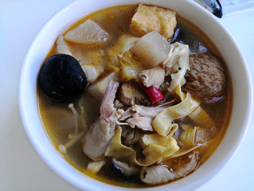 酸萝卜老鸭汤